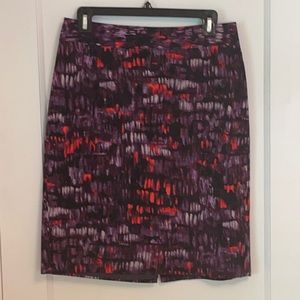 Ann Taylor Size 6 Cotton Midi Skirt; work, office, lined, bold